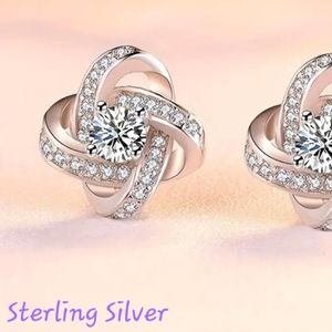 925 Sterling Silver flower cut stud earrings. NWT. Fast Ship.